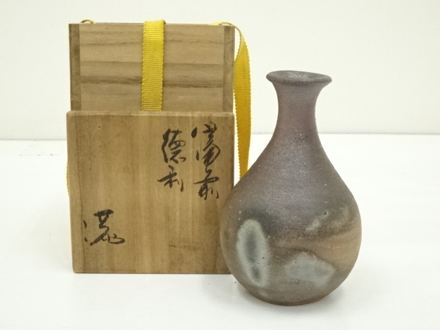 Pottery & Ceramics